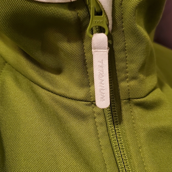 Columbia Titanium Omni Shield Soft Shell Jacket - Picture 8 of 8